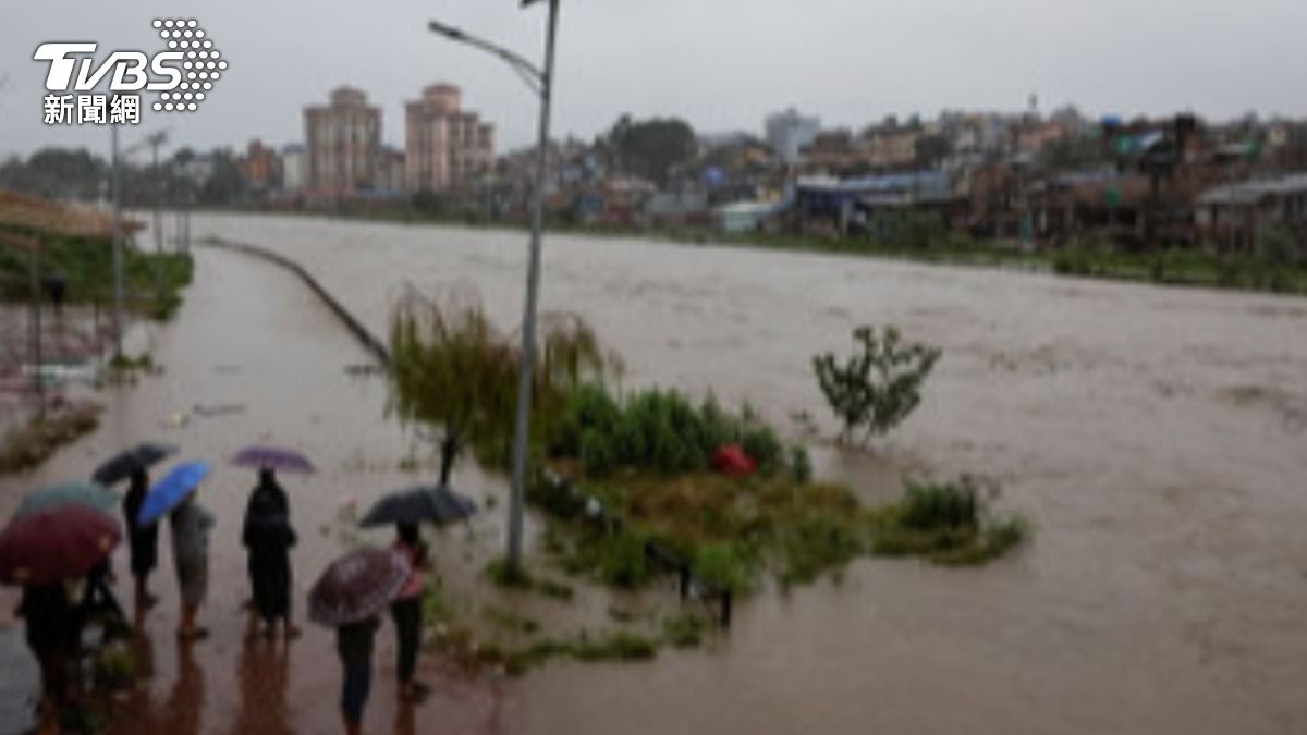 尼泊爾暴雨釀山崩洪水!36小時內奪22命 11人下落不明