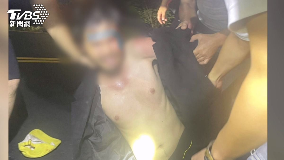 國際交換生帶3刀.BB槍搶超商 逃逸過程還襲警