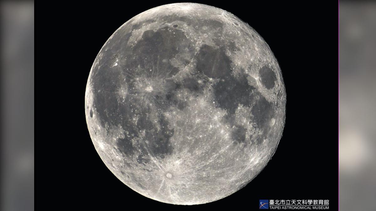 今晚中秋月亮「不是真的滿月」 天文館解答最佳賞月時間
