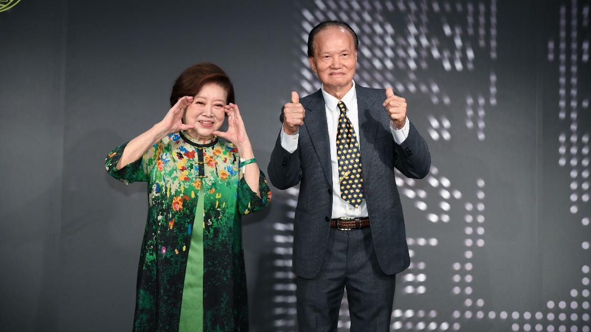 陳淑芳(左)和葉輝龍出席記者會。(圖/三立提供)