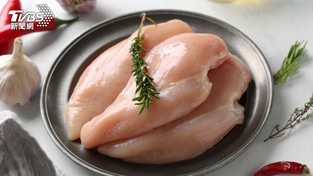蛋白質不但能增加飽足感,還能避免過高熱量。(示意圖/shutterstock 達志影像)