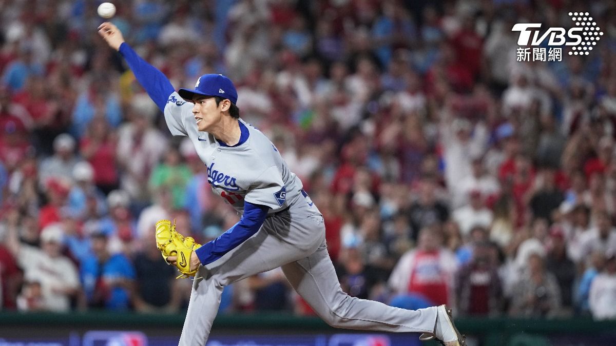 MLB季後賽/還是要靠佐佐木朗希!2球關門 道奇險勝費城人聽牌