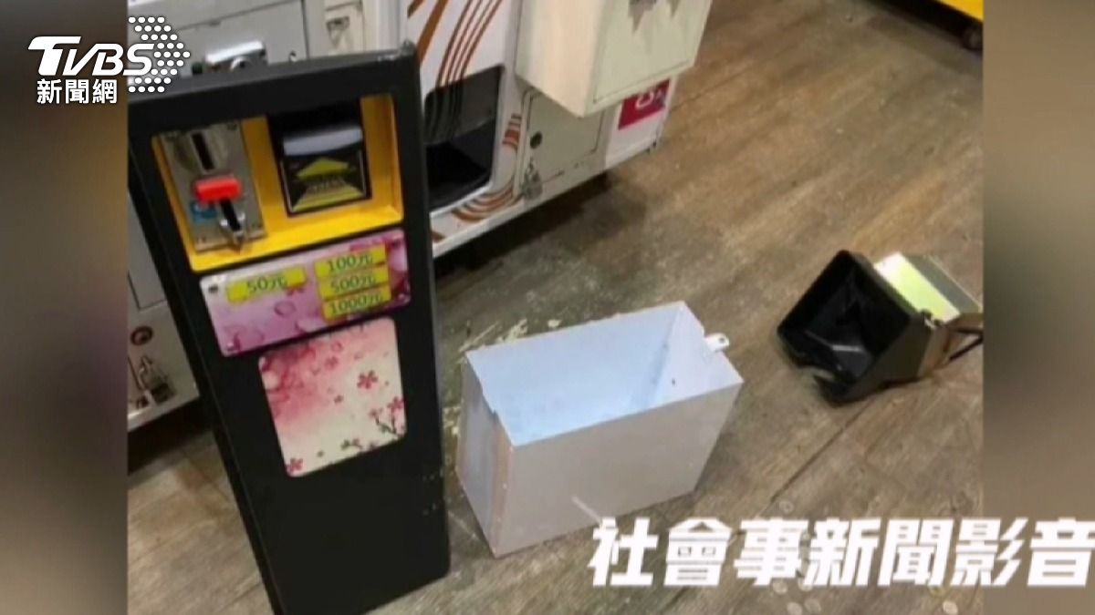 竊賊一夜之間三度闖入店內,總共偷走超過4萬元。(圖/翻攝社會事新聞影音)