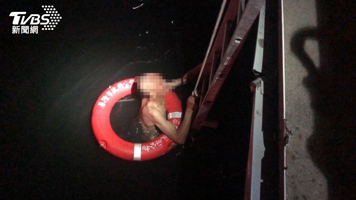 失業男「3度跳基隆港」 警消無奈奔波:浪費救援資源