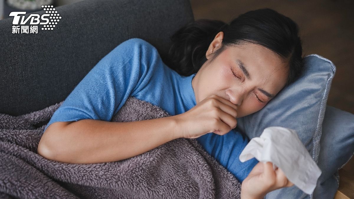 21歲女大生「久咳半年」以為感冒!確診肺腺癌末期 5天離世