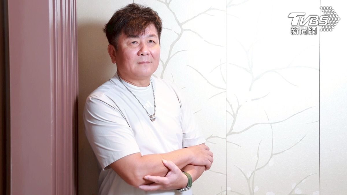 獨/男星負債2千萬險輕生!一通電話救回他 賣豬肉遇貴人逆轉人生