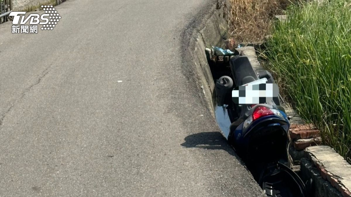 台中七旬翁騎車離奇墜50公分水溝 救起時已死亡
