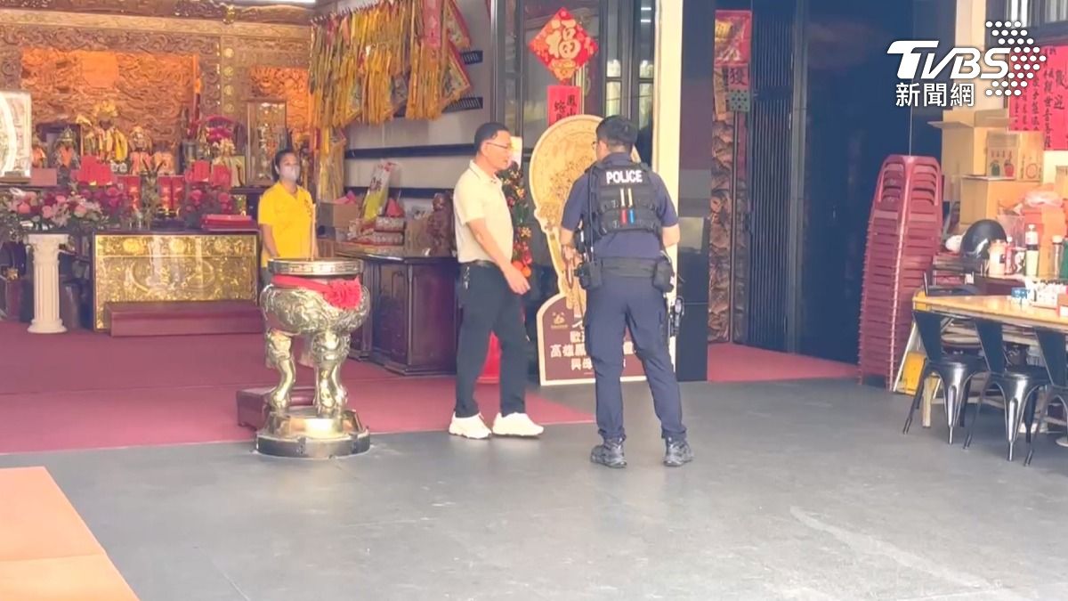 面對宮廟被指控詐財，紫靈宮宮主下午出面回應，強調只是信徒之間的借貸和債務問題。（圖／TVBS）