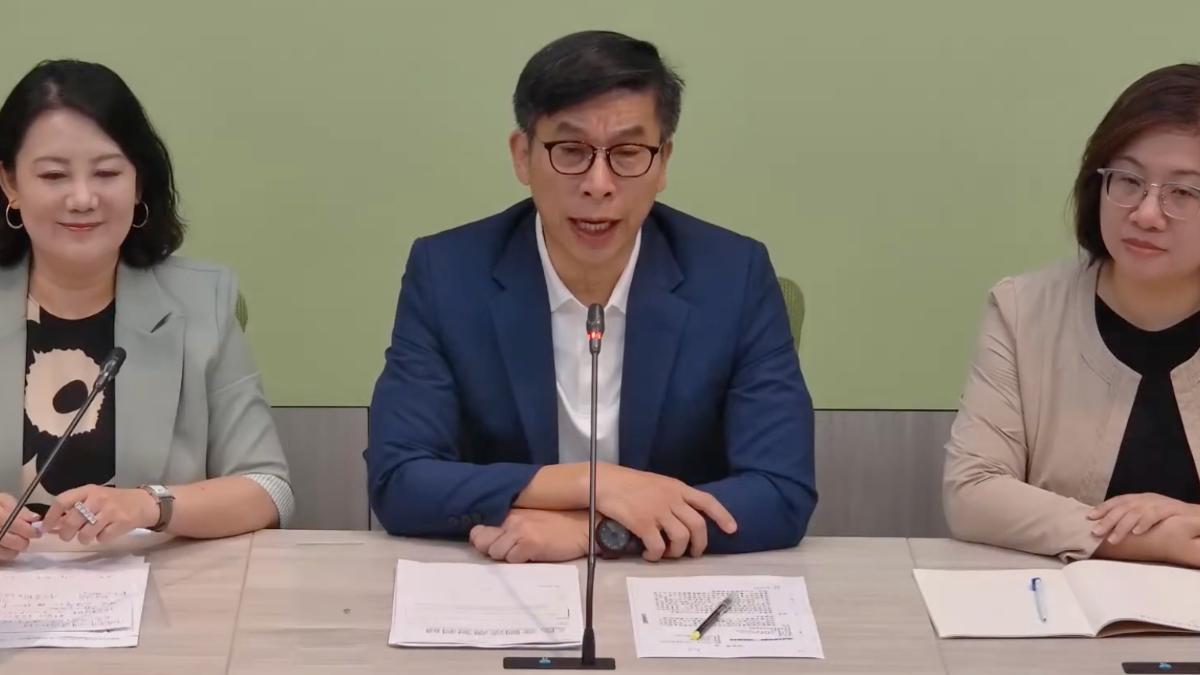 普發一萬近了!藍綠有共識今送出委員會 11/17前發放