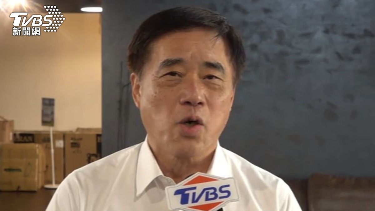 郝龍斌拋出，可以2026共組提名委員會建立互信，2028再共推一組總統候選人。（圖／TVBS）