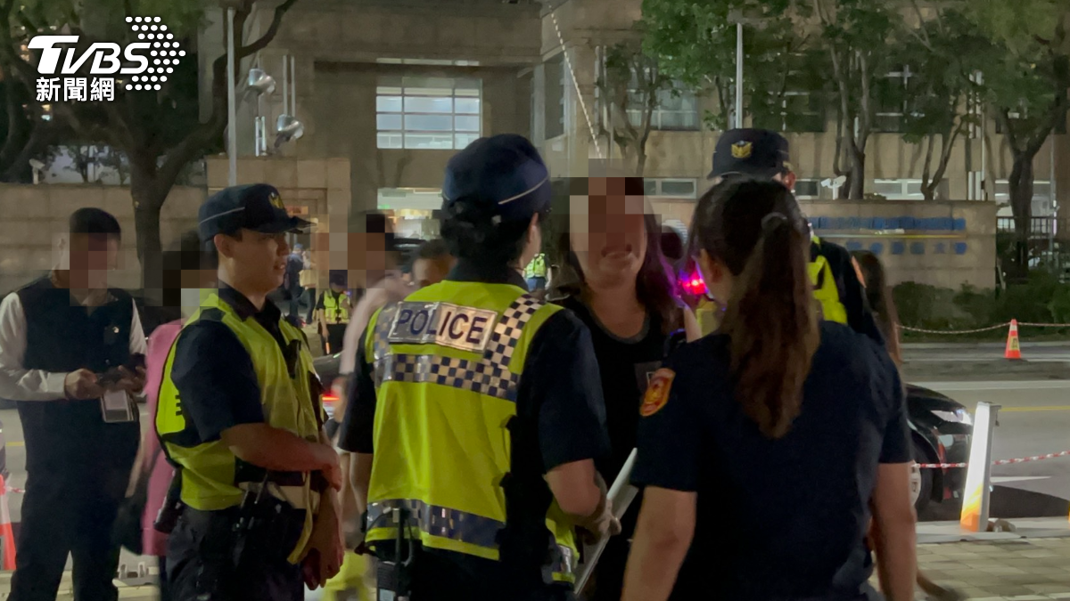 台中國慶晚會爆滿！賴清德鐵粉晚到被拒入場　秒淚崩：我想看總統