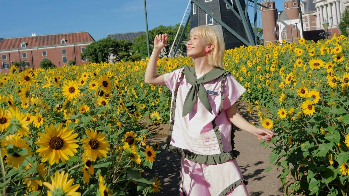 Lulu詮釋在異鄉工作的遊子,還原過去的真實經歷。(圖/天地合提供)