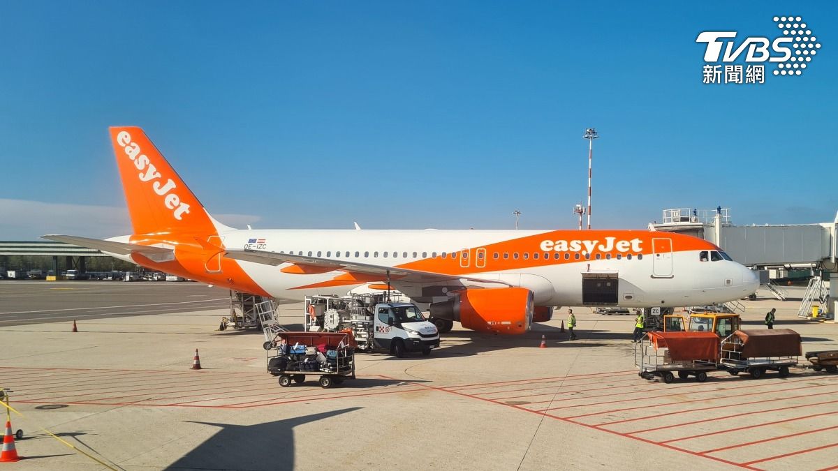 飛機半途改道轉降!機長廣播內容嚇傻全機乘客:以為有炸彈