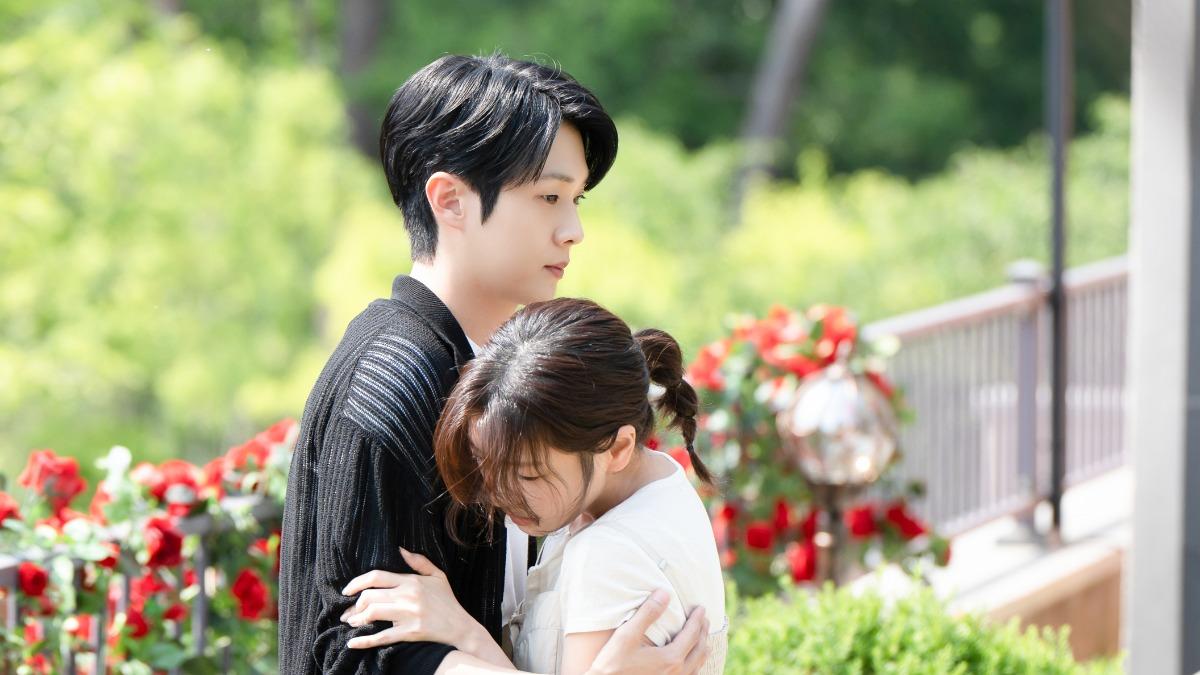 《宇宙Marry me?》獲好評。(圖/Disney+提供)
