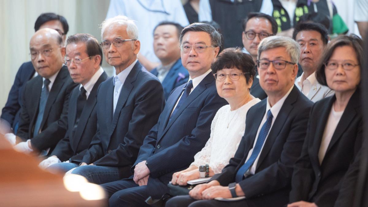 張俊雄的告別式上，多位政要都出席。（圖／總統府提供）