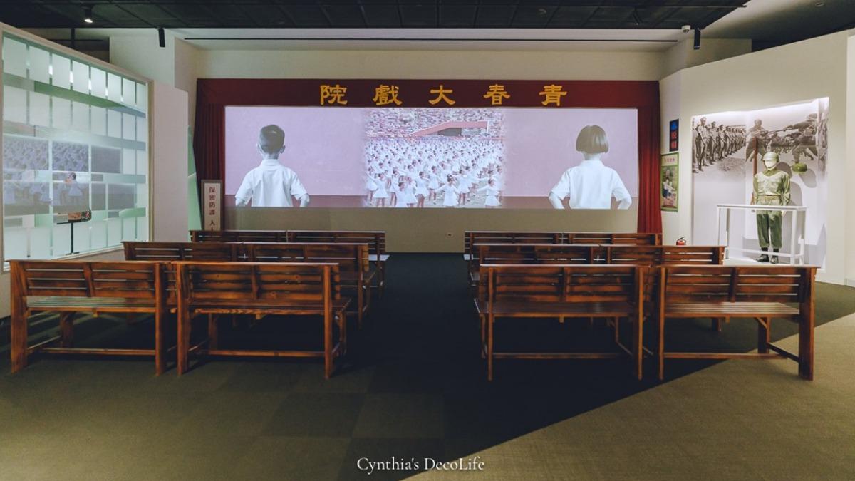 首檔特展則以「重返1987—解嚴檔案特展」為題,從「解嚴令」延伸,展開從戒嚴日常到民主進化的歷史脈絡。(圖/款待日子裡的甜提供)