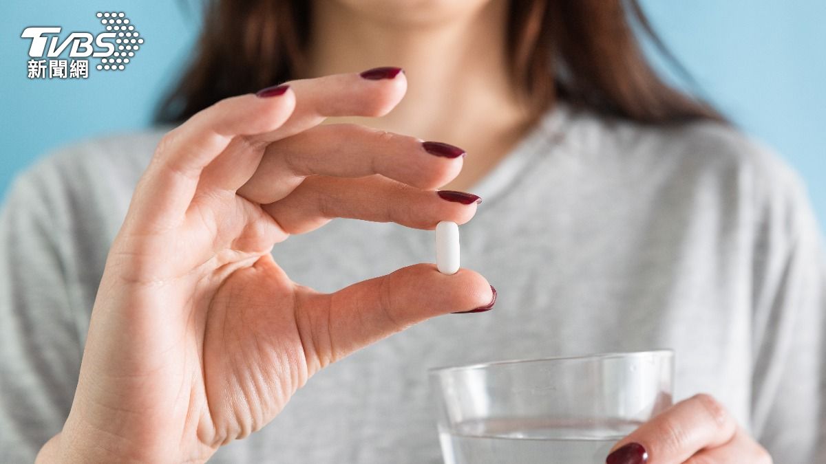 女主播胃痛半年竟是止痛藥惹禍! 醫解析「3大原因」