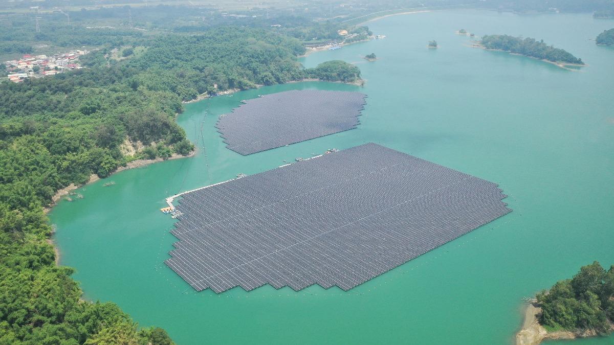 藥水洗烏山頭水庫光電板?蘇一峰批經濟部:沒測清潔劑濃度