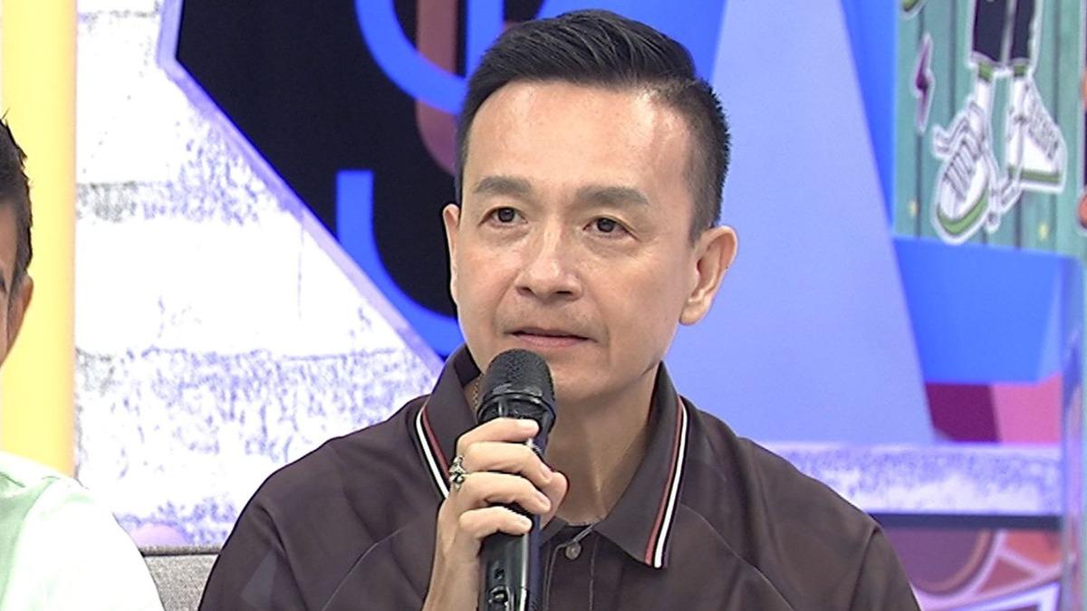 小鐘分享唱歌的經驗。（圖／中天綜合台提供）