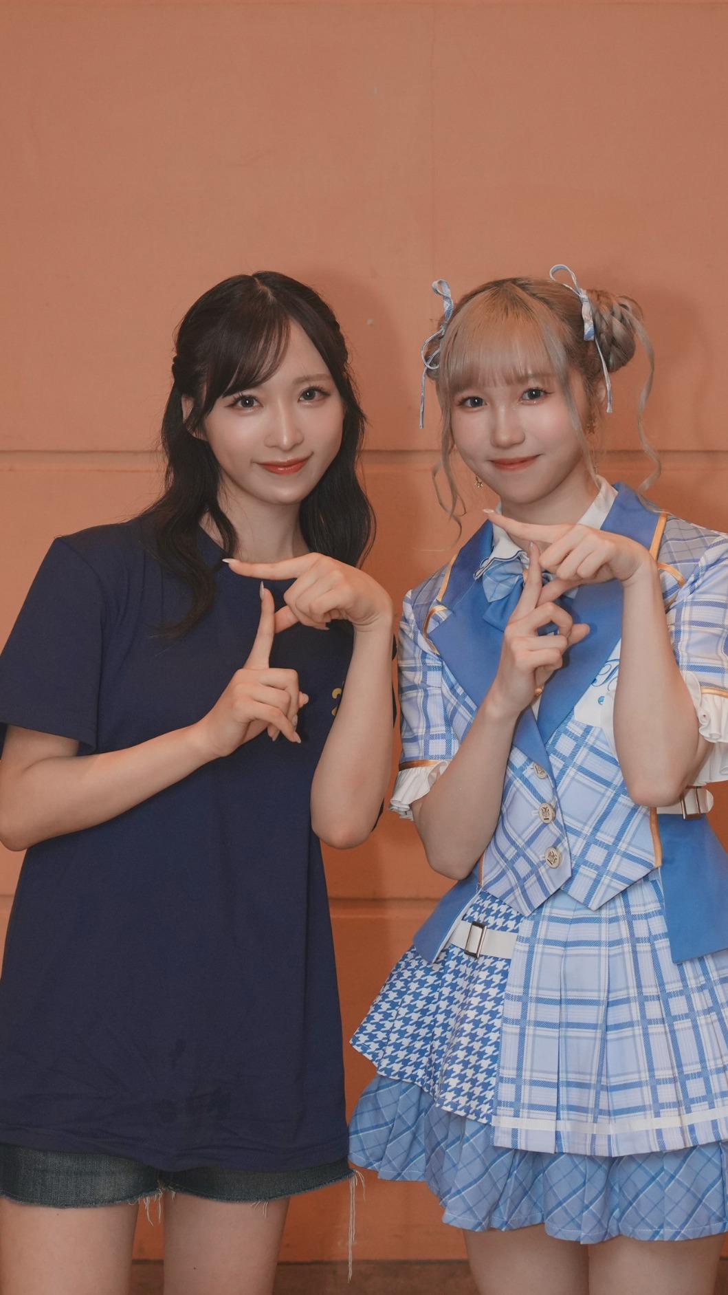 小栗有以（左）、劉曉晴一起合作。（圖／好言娛樂提供）