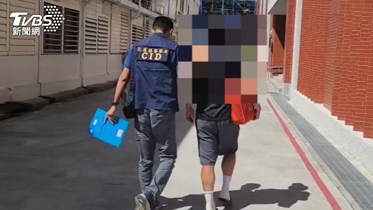 男子亂傳不實謠言被警方逮捕。（圖／TVBS）