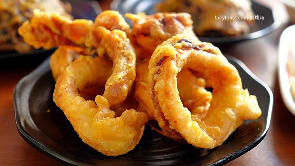 「小卷酥」麵衣酥脆，口感脆甜彈牙。（圖／蹦啾謝蘿莉提供）