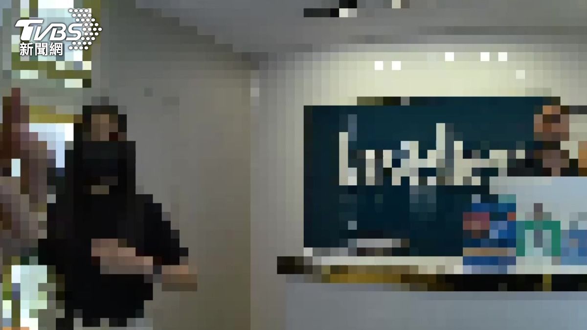 店員說明無法退貨原因。（圖／TVBS）