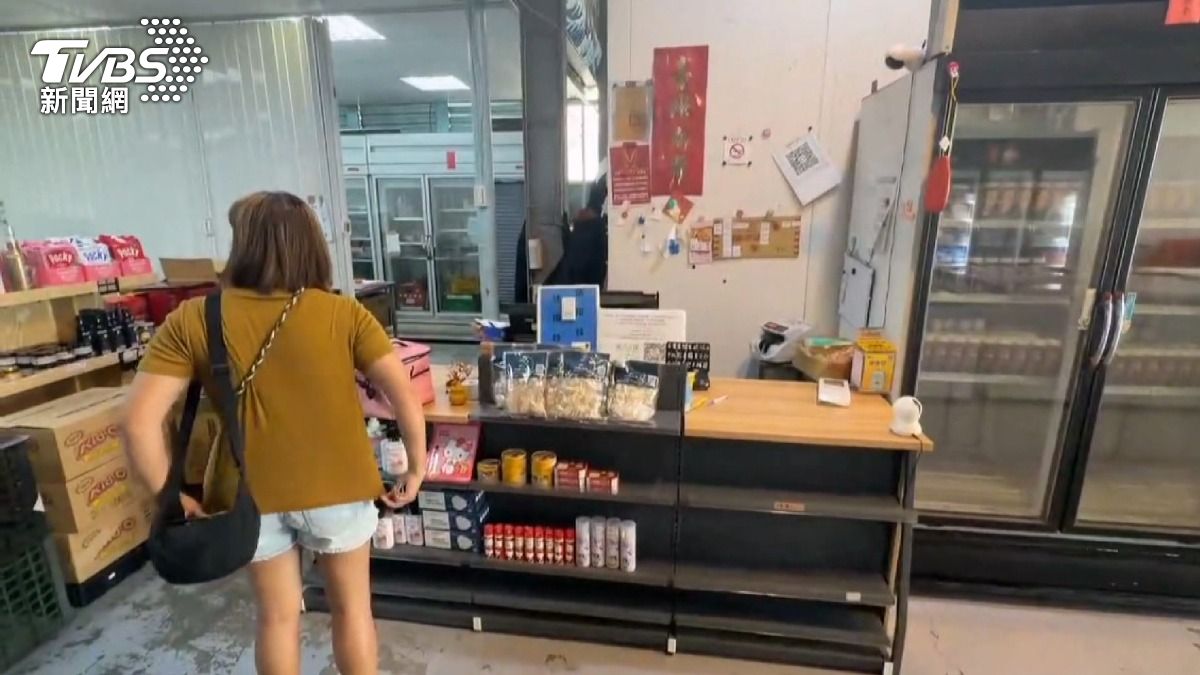 女連訂4次海鮮不付款，遭判拘役20天。(圖／TVBS)