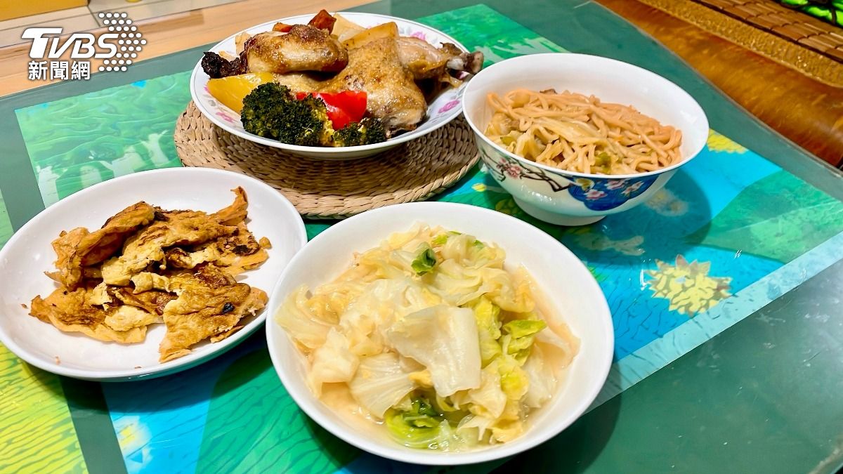 隔夜菜避免多次加熱 醫師:務必當餐食用完畢! (圖/TVBS)