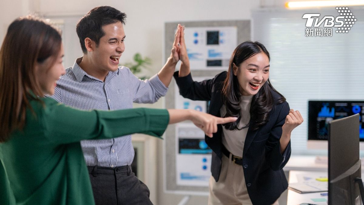 馬年運勢出爐!3生肖「貴人運」旺翻天 屬豬有望告別單身