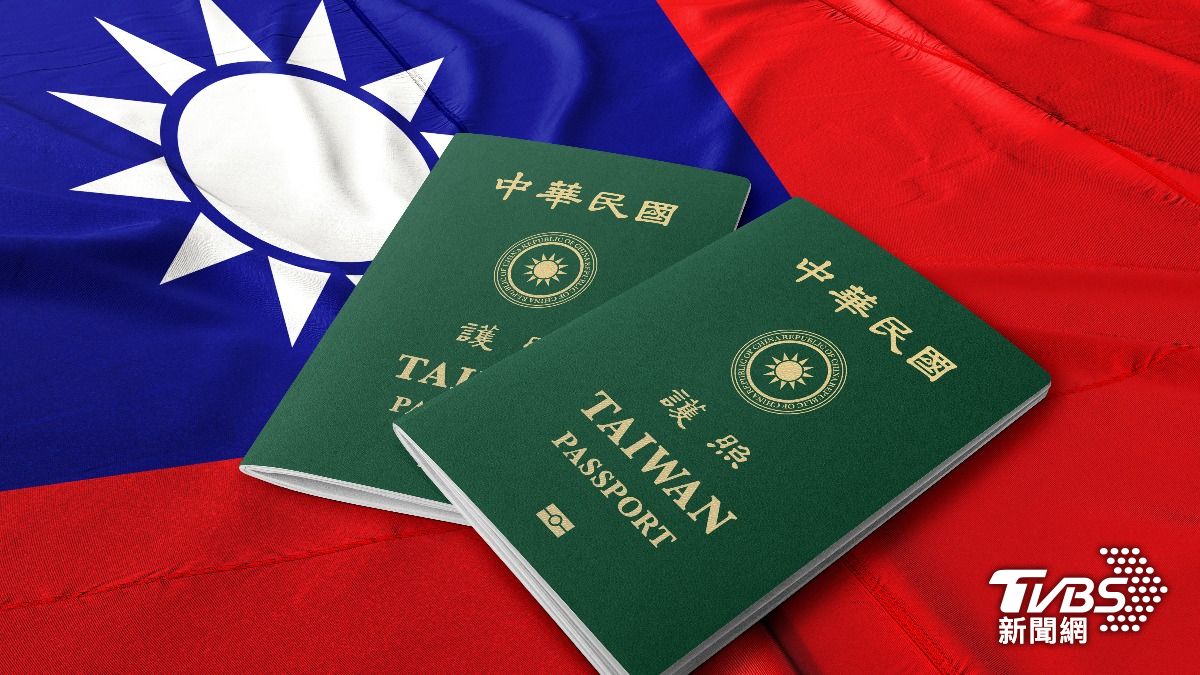 最強護照排名出爐！新加坡蟬聯榜首、美國跌出前十　台灣名次曝