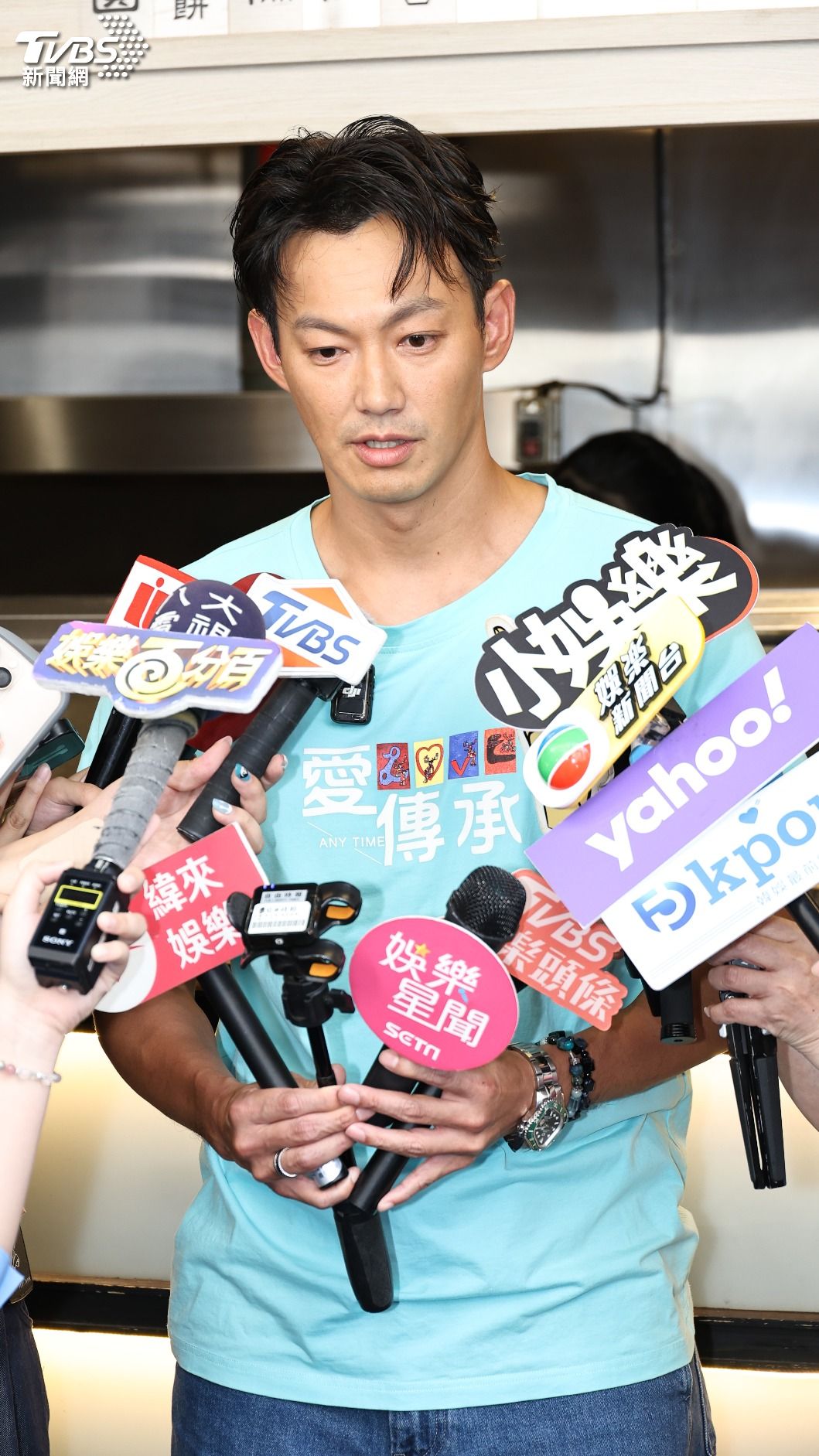 威廉坦言年輕時思慮不周。(圖/張哲鳴攝)