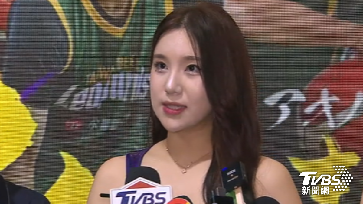 核彈女神金賢姈加盟雲豹。（圖／TVBS）