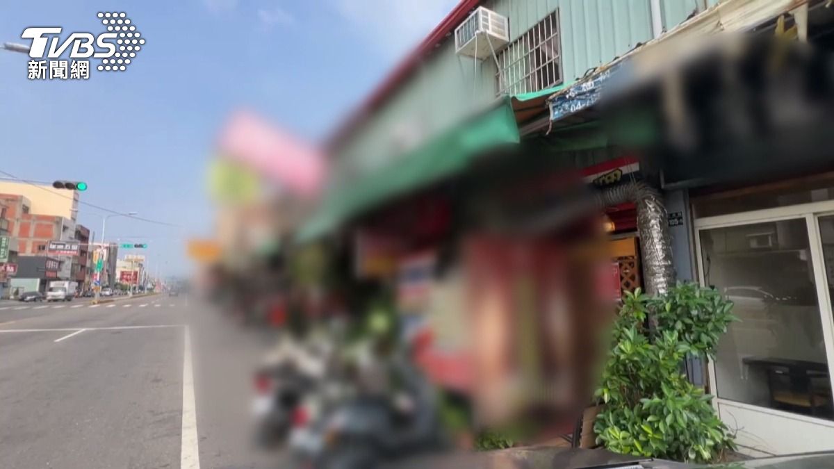 泰式料理店與小吃店爆停車大戰!「澆花濺水」掀口角,雙方互控挑釁。(圖/TVBS)