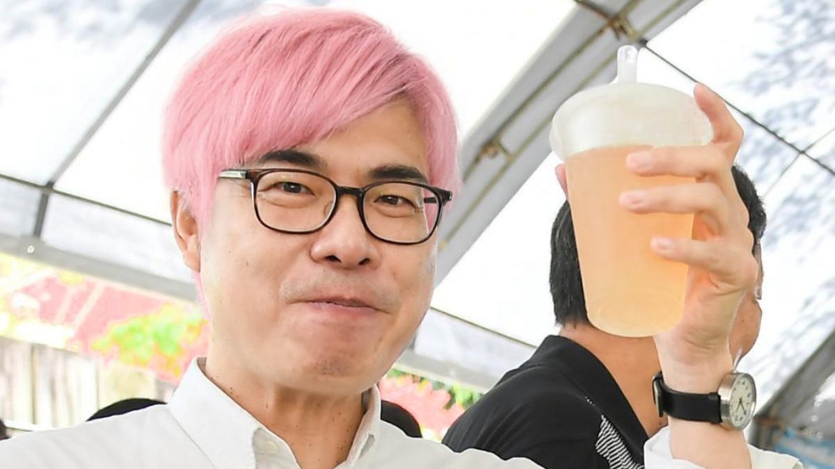 陳其邁「頭髮染粉紅色」!她酸噁不噁心:沒別的正事可幹?