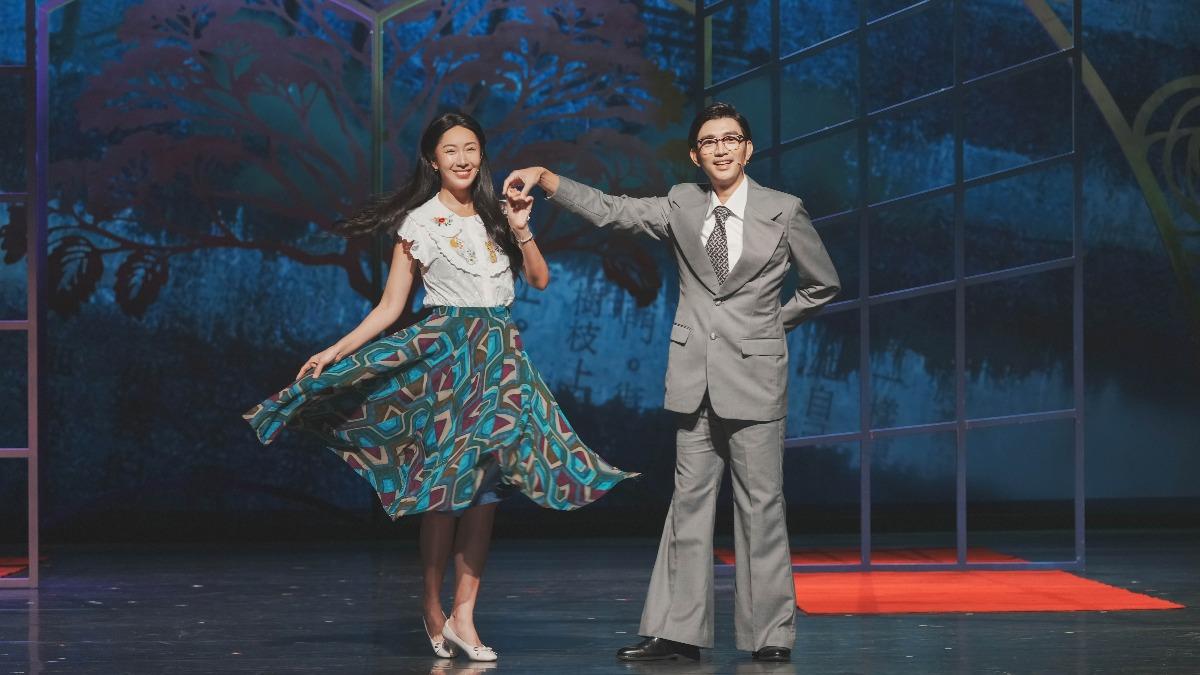 隋棠（左）、曾少宗主演舞台劇《你的故事我的夢》。（圖／寬宏藝術提供）
