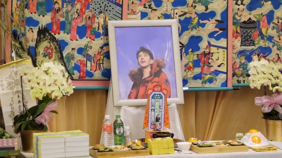 于朦朧法會現場。(圖/翻攝孫腫來了YouTube)