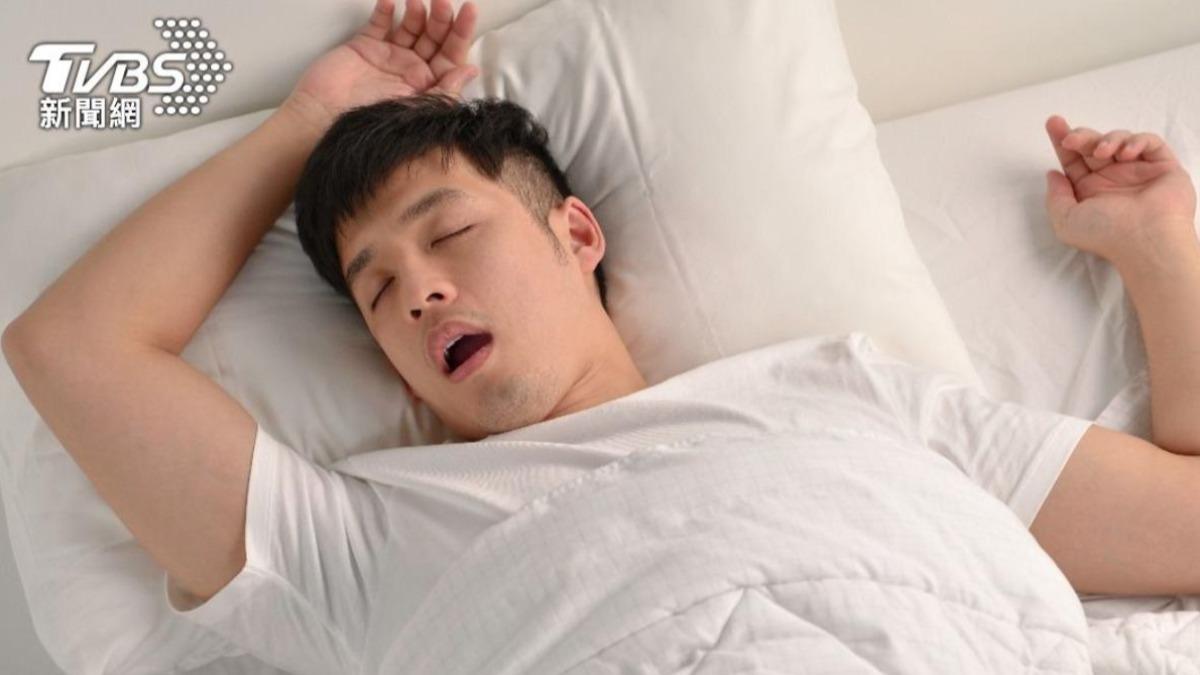 40歲男打呼超大聲竟是「這症狀」　醫示警：不治療恐猝死