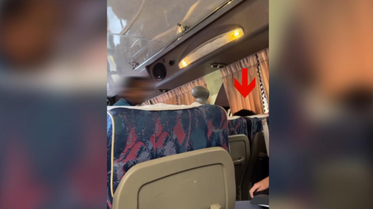 一名學生因邊玩手機邊刷卡被司機提醒,憤而客訴並報警,導致雙方當眾爭執。(圖/翻攝Threads_jean980911)