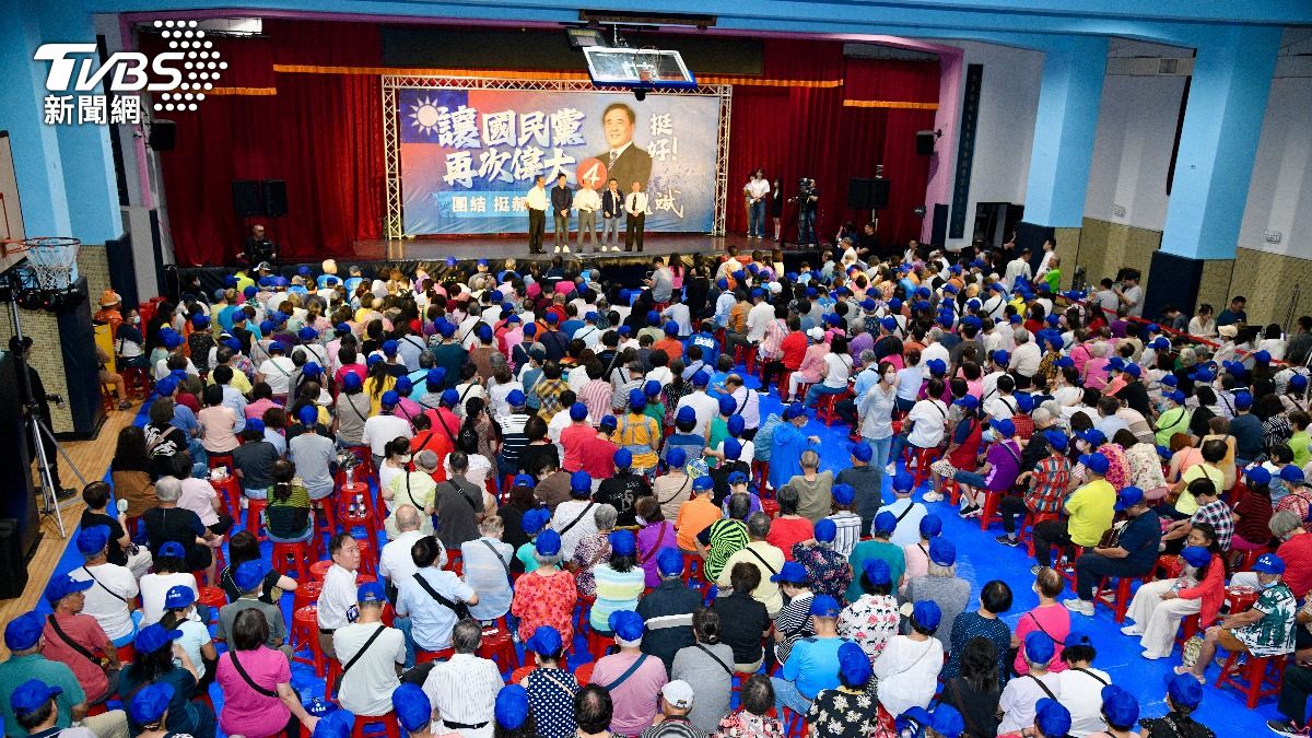 郝龍斌選前之夜人潮。(圖/胡瑞麒攝)