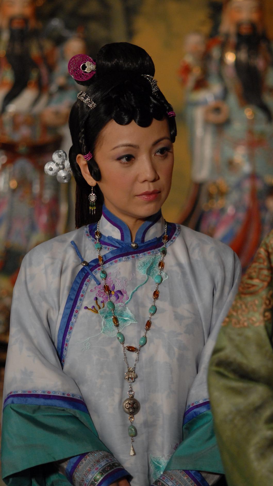 鄧萃雯當年指名想與黎耀祥合作,造就之後的金牌搭檔。(圖/年代提供)