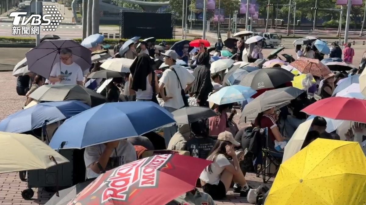 BLACKPINK吸引逾7成粉絲留宿 高市府揭:帶動33億觀光產值