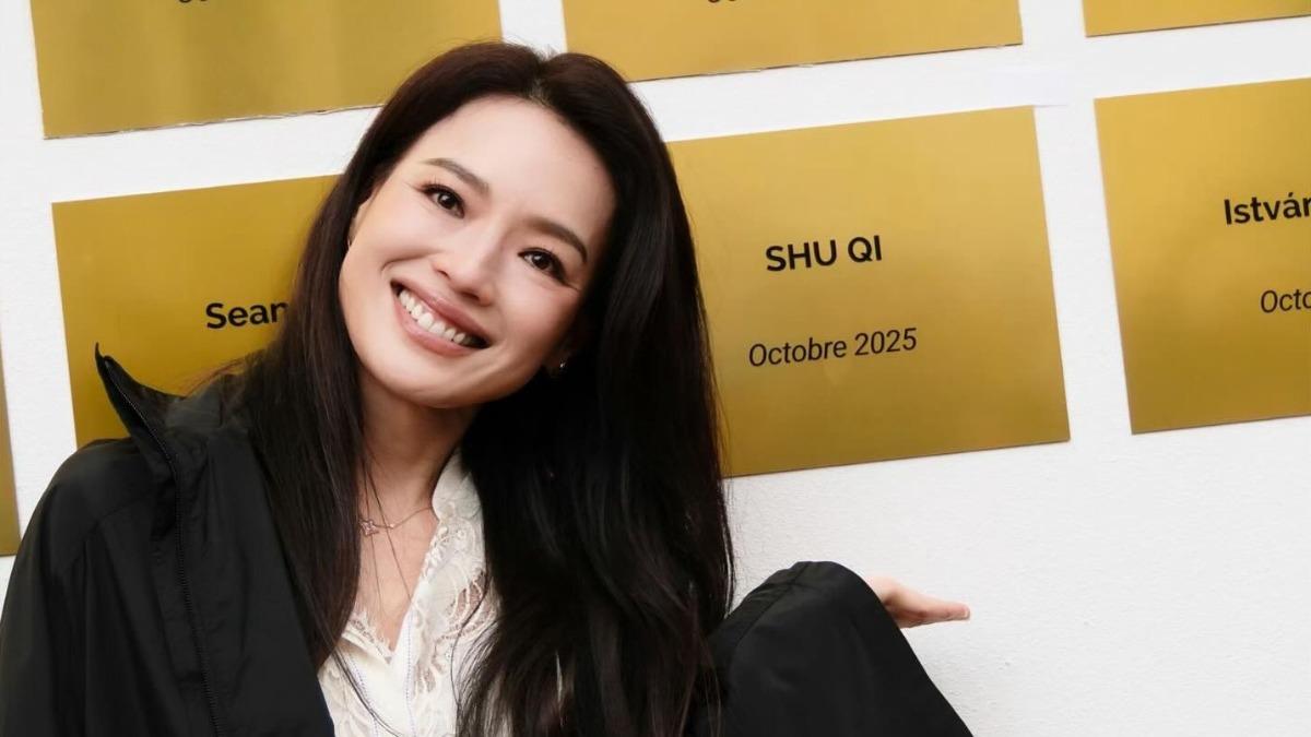 與奧斯卡帝后齊名!舒淇留名法影展「名人堂」感動落淚