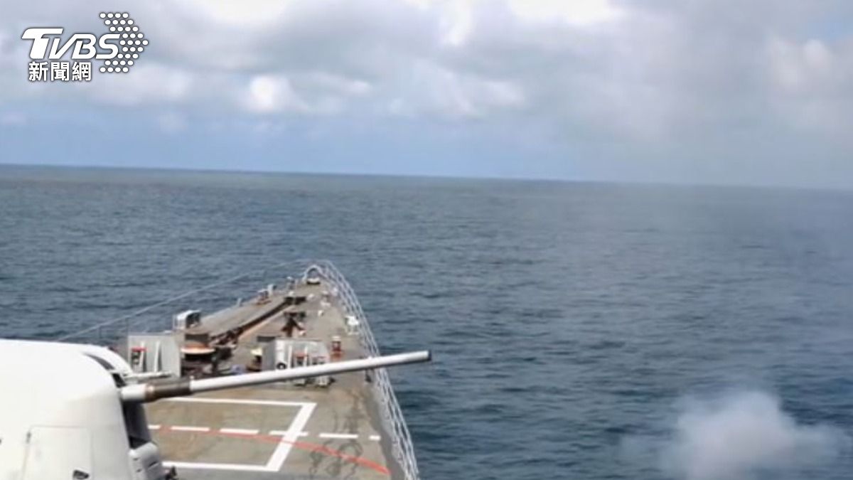 海軍「海強操演」。(圖/總統府提供)