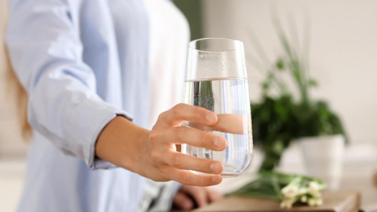 小S凍齡秘訣：每天補充足夠水分。（示意圖，非當事人／shutterstock達志影像）