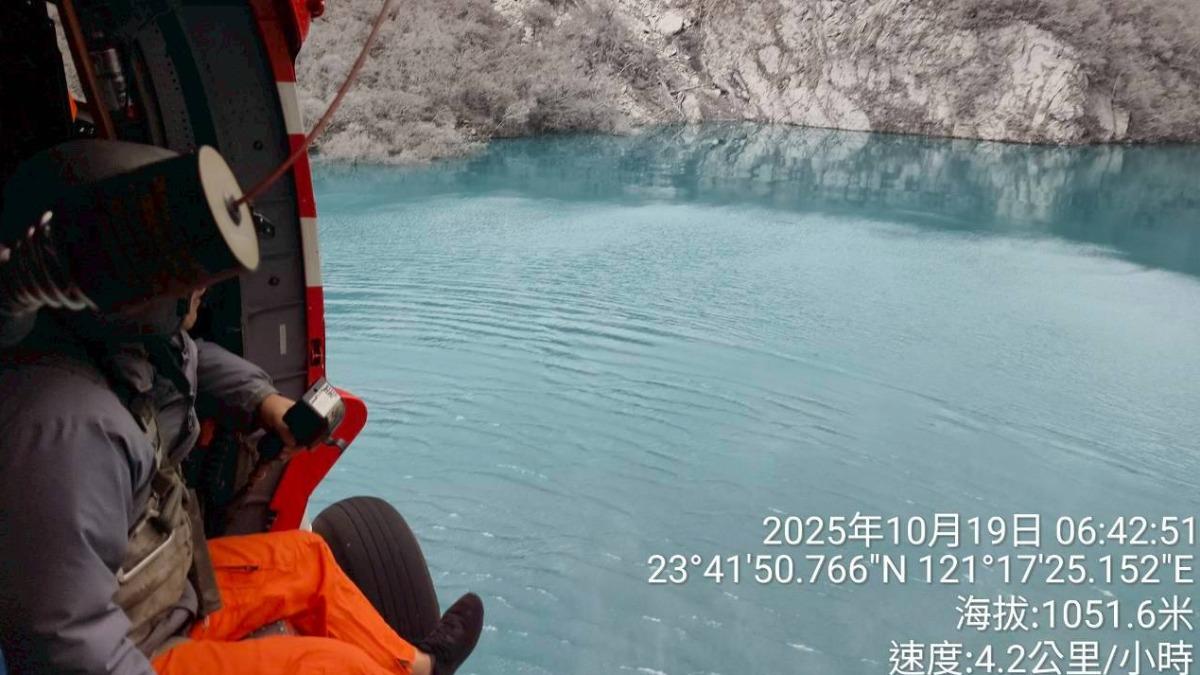 強颱釀堰塞湖危機 日本贈「投入式水位計」空投即時監測