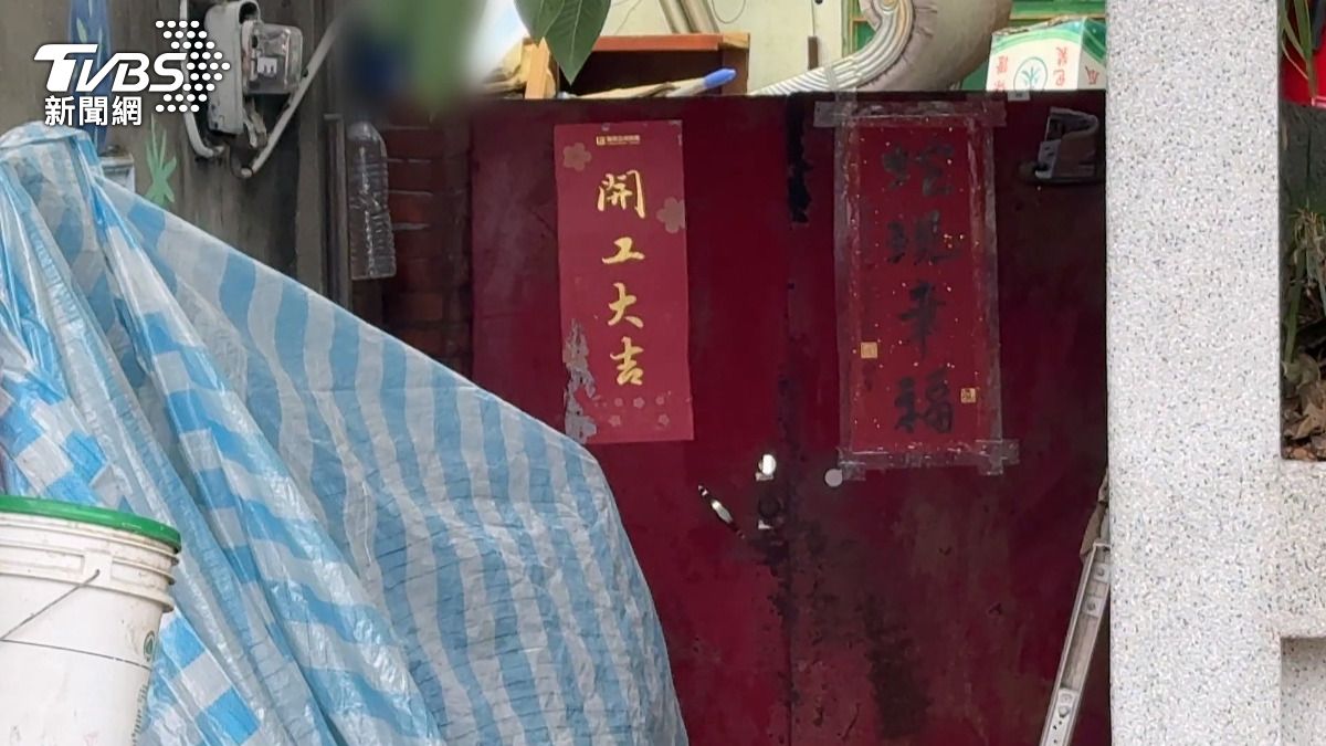 台中鬧區租屋處飄屍臭!鄰居嚇壞 兒稱「上月還跟爸爸聯繫」。(圖/TVBS)