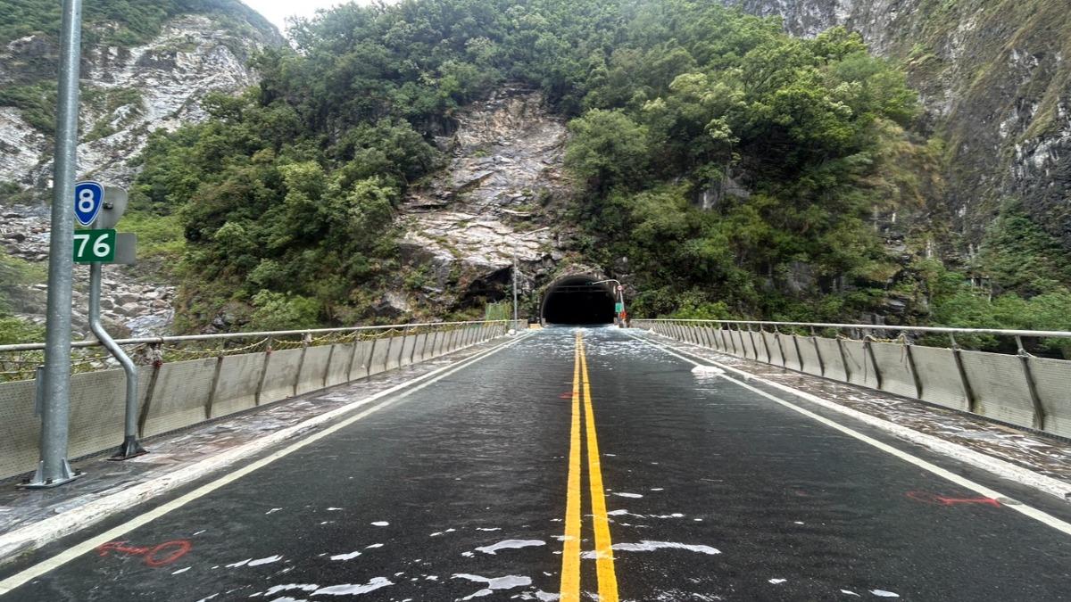 快訊/立霧溪水漲!堰塞湖恐溢流 台9線太魯閣大橋「準備封閉」