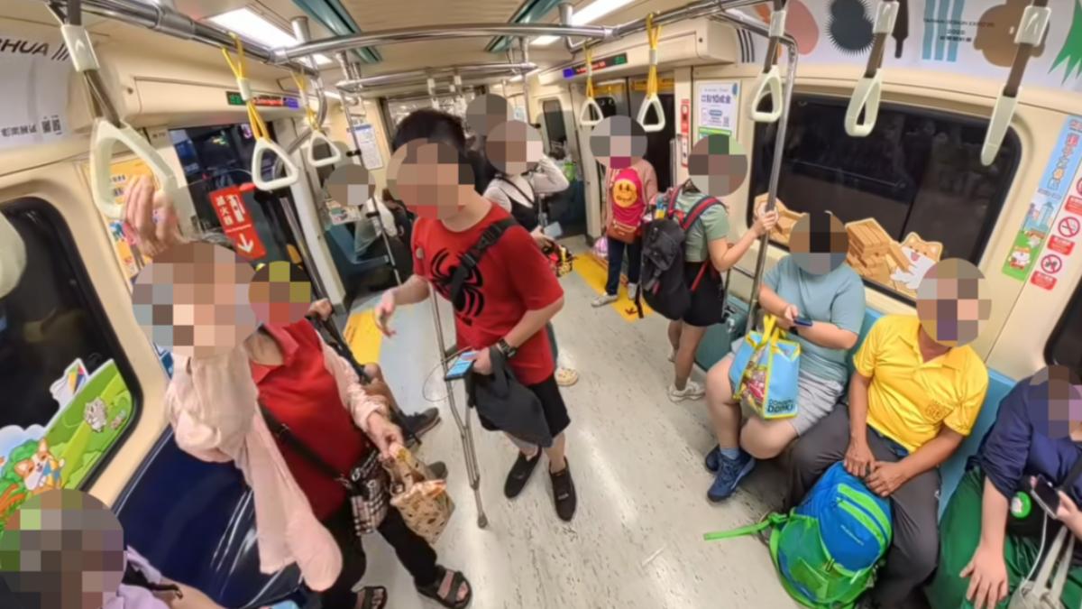 北捷暖心一幕!拄柺男上車 優先席老婦「1舉動」網讚爆:值得尊敬