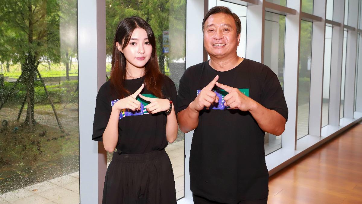 韓菲(左)、王中平父女檔操刀原聲帶。(圖/民視提供)